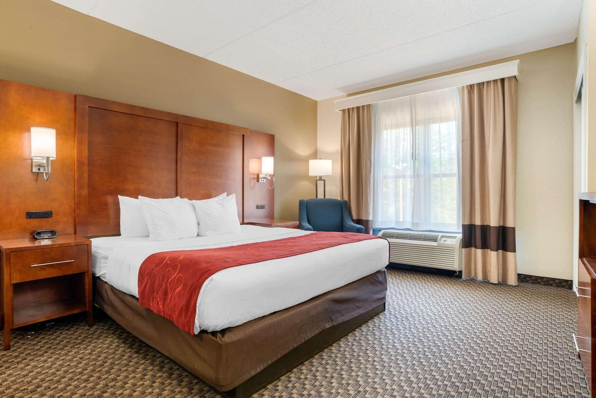 Comfort Suites Tallahassee Capitol - University Area מראה חיצוני תמונה