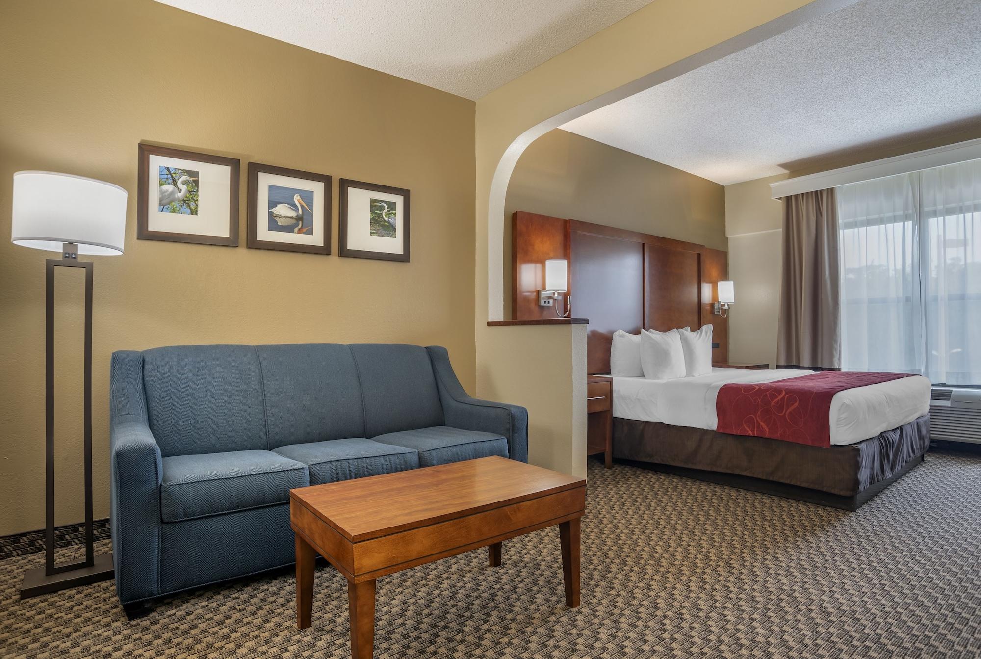 Comfort Suites Tallahassee Capitol - University Area מראה חיצוני תמונה