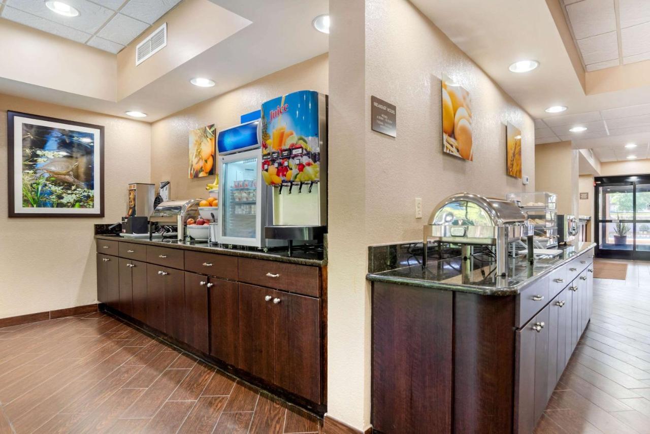 Comfort Suites Tallahassee Capitol - University Area מראה חיצוני תמונה