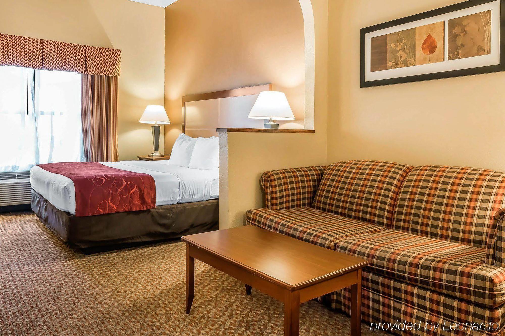 Comfort Suites Tallahassee Capitol - University Area מראה חיצוני תמונה