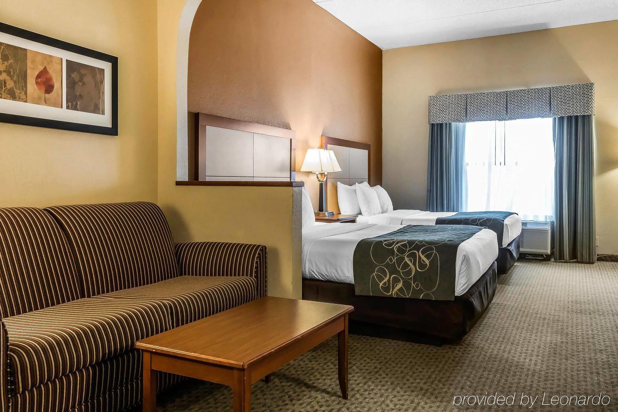 Comfort Suites Tallahassee Capitol - University Area מראה חיצוני תמונה